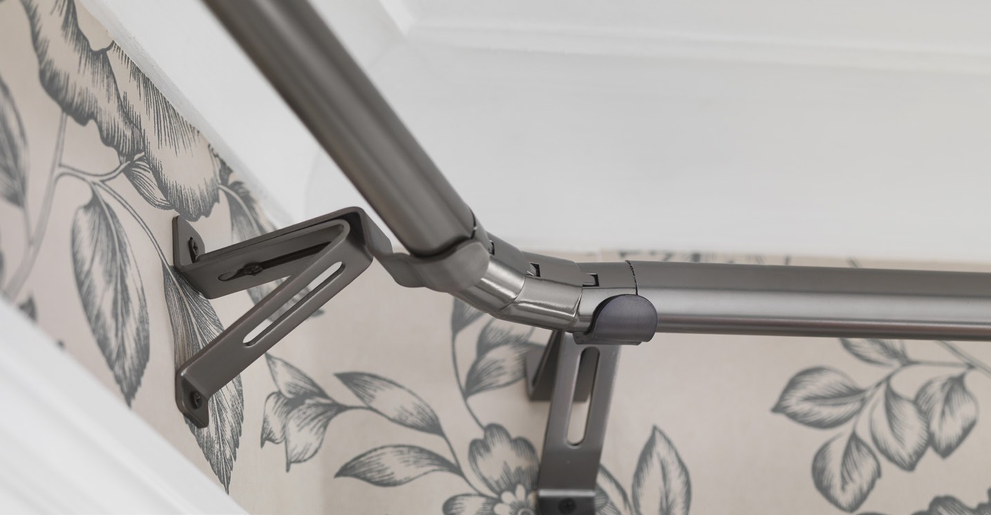 Curtain pole snake elbow joiner close up