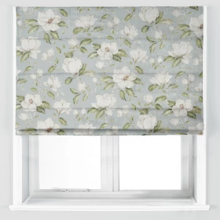 Magnolia Fabric 8693/047 by Prestigious Textiles